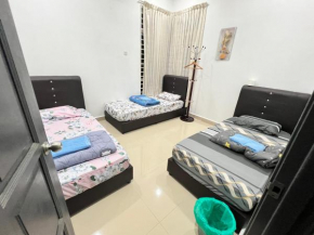 EMPIRE HOMESTAY PAKA ROOM 3A